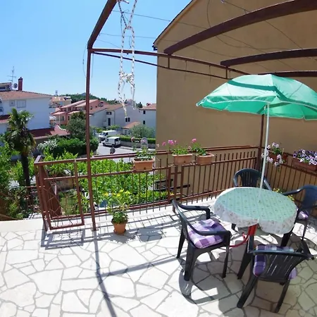 Holiday Apartments Ruzica, Pjescana Uvala Exterior photo