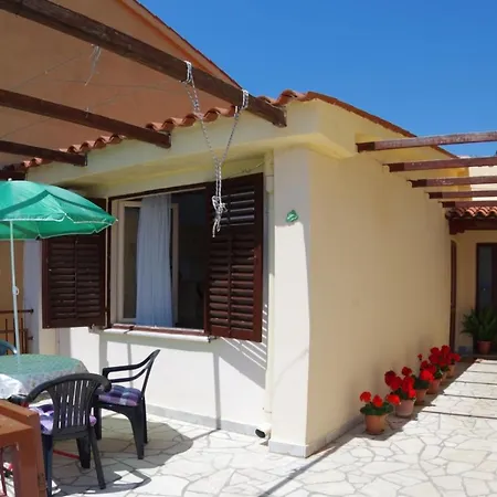 Holiday Apartments Ruzica, Pjescana Uvala Exterior photo