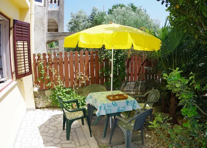 Holiday Apartments Ruzica, Pjescana Uvala