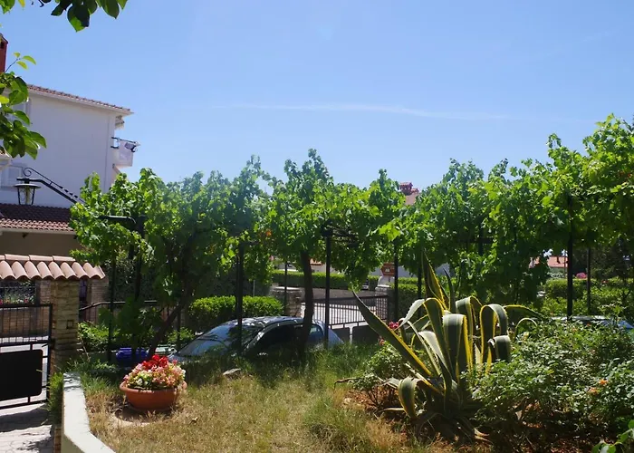 Holiday Apartments Ruzica, Pjescana Uvala